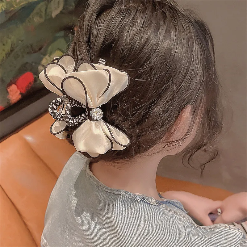 SENDME Acrylic Hair Clips Women's-3