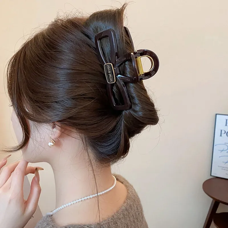 SENDME Acrylic Hair Clips Women's-5