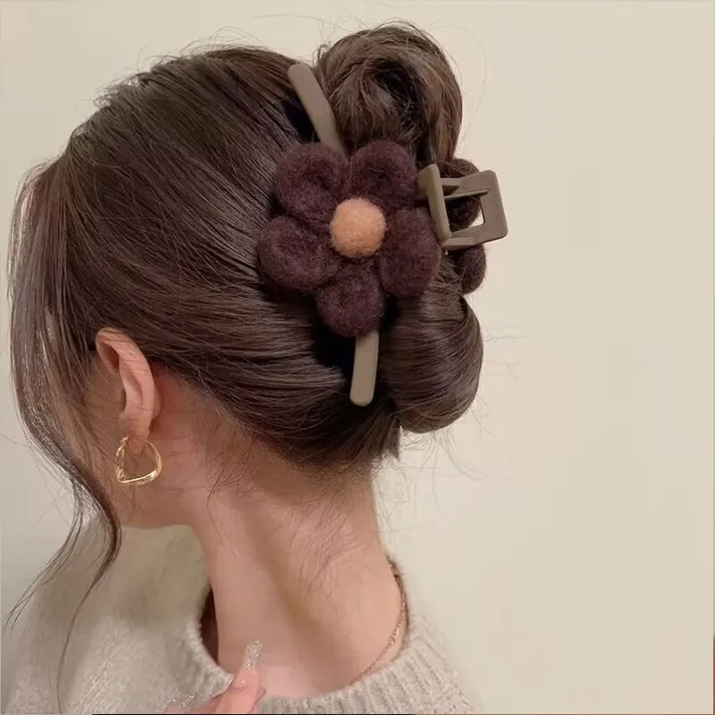 SENDME Hair Clips Women's-12