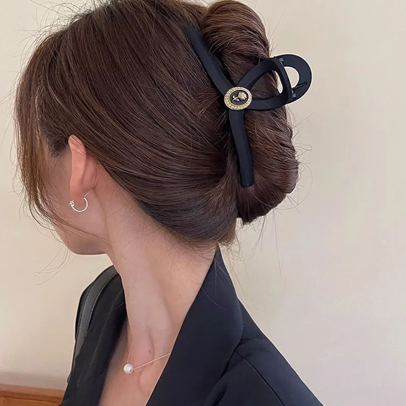 SENDME Hair Clips Women's-7