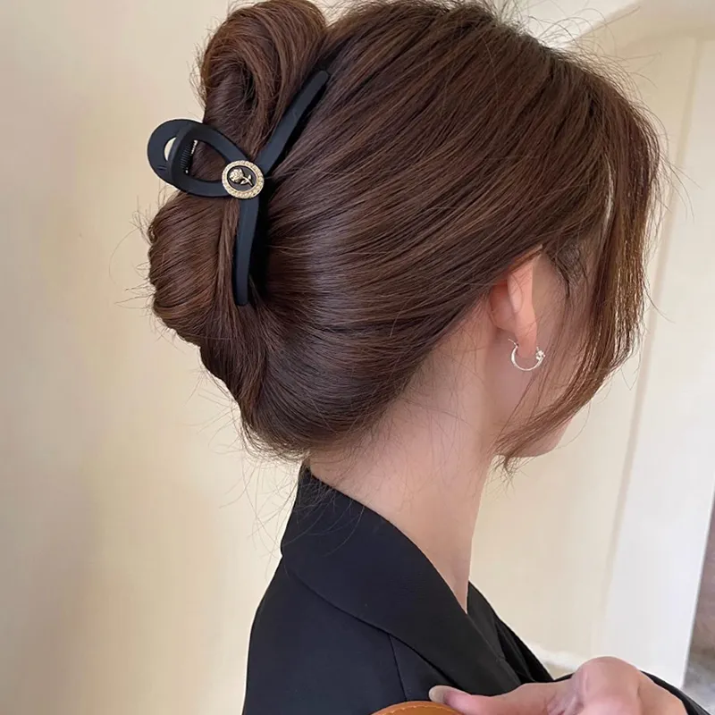 SENDME Hair Clips Women's-5