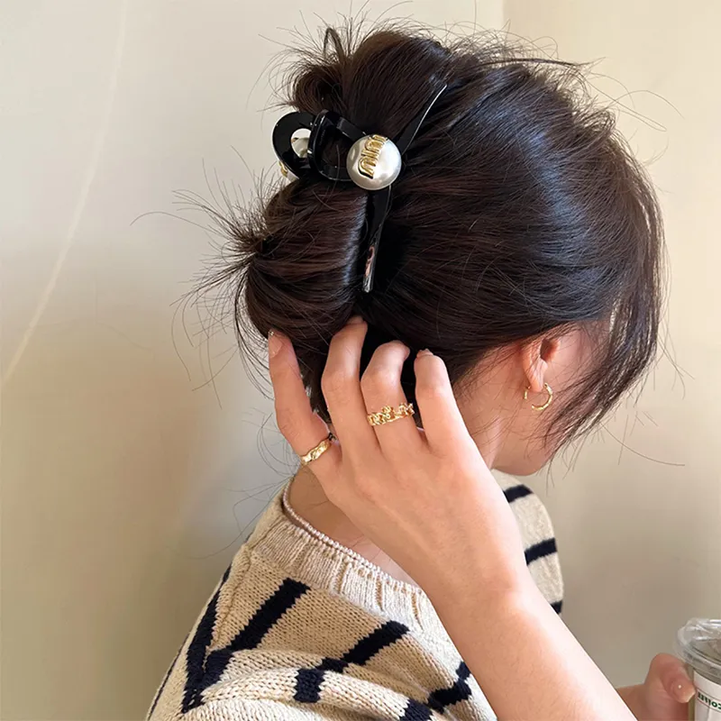 SENDME Pearl Hair Clips Women's Black-4