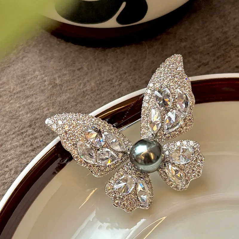 SENDME Brooches Women's-9
