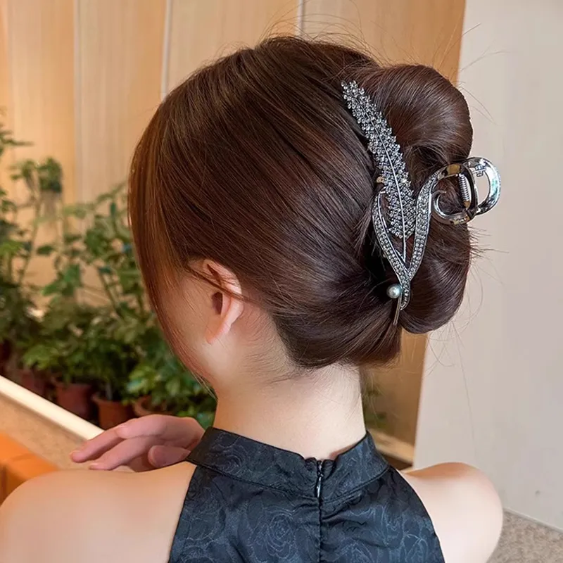 SENDME Hair Clips Women's-5