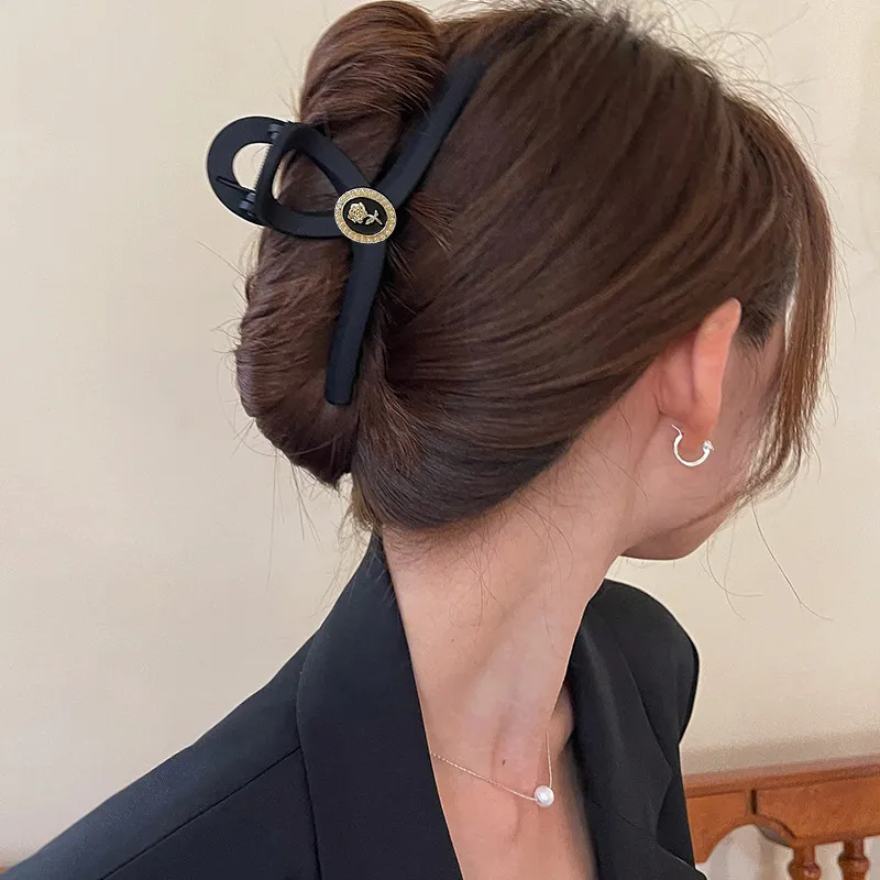 SENDME Hair Clips Women's-1