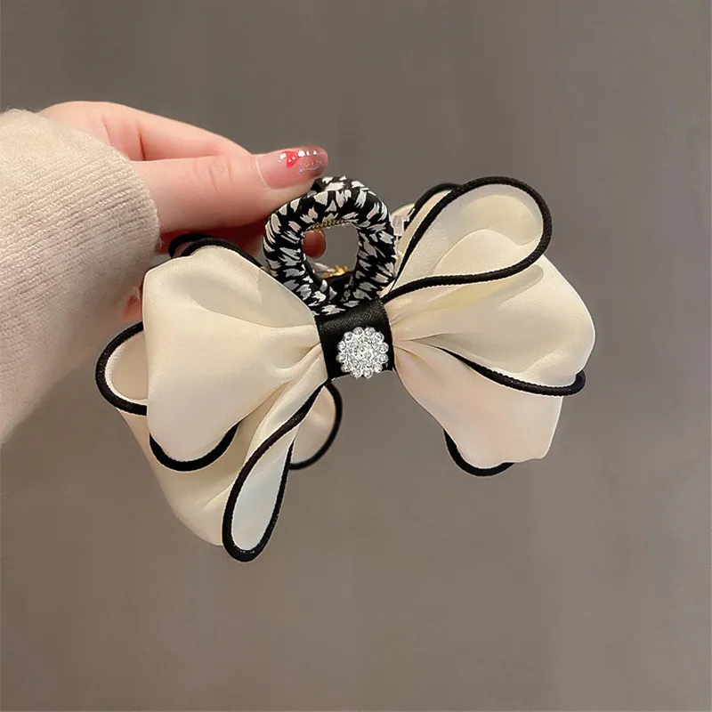 SENDME Acrylic Hair Clips Women's-5