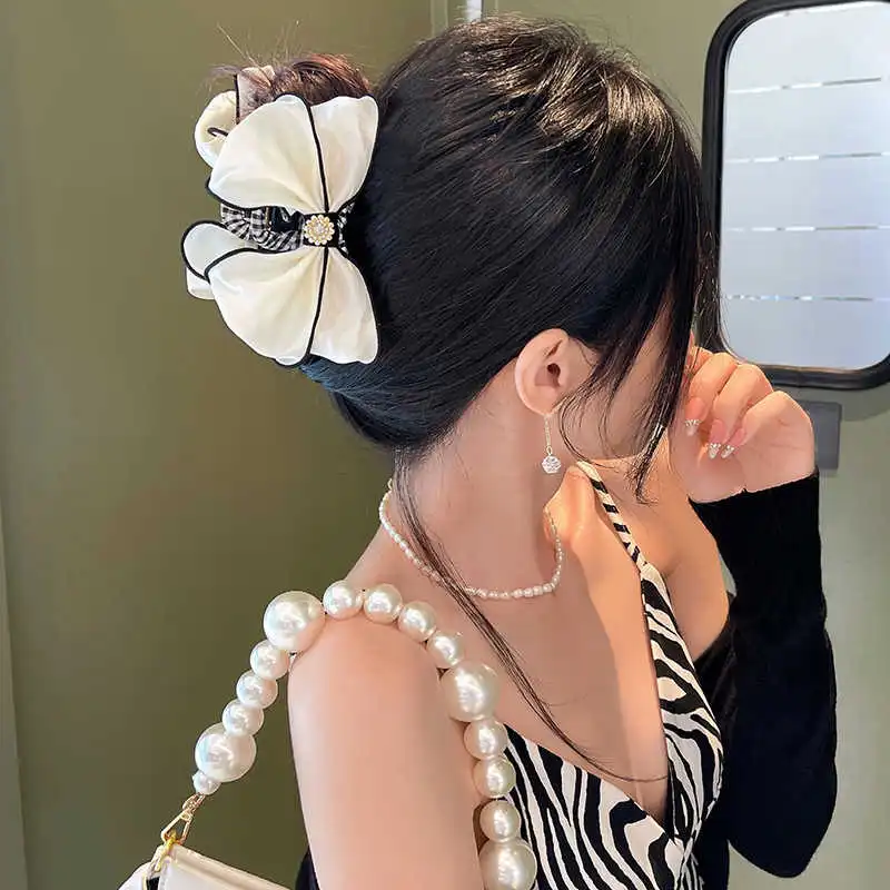 SENDME Acrylic Hair Clips Women's-1
