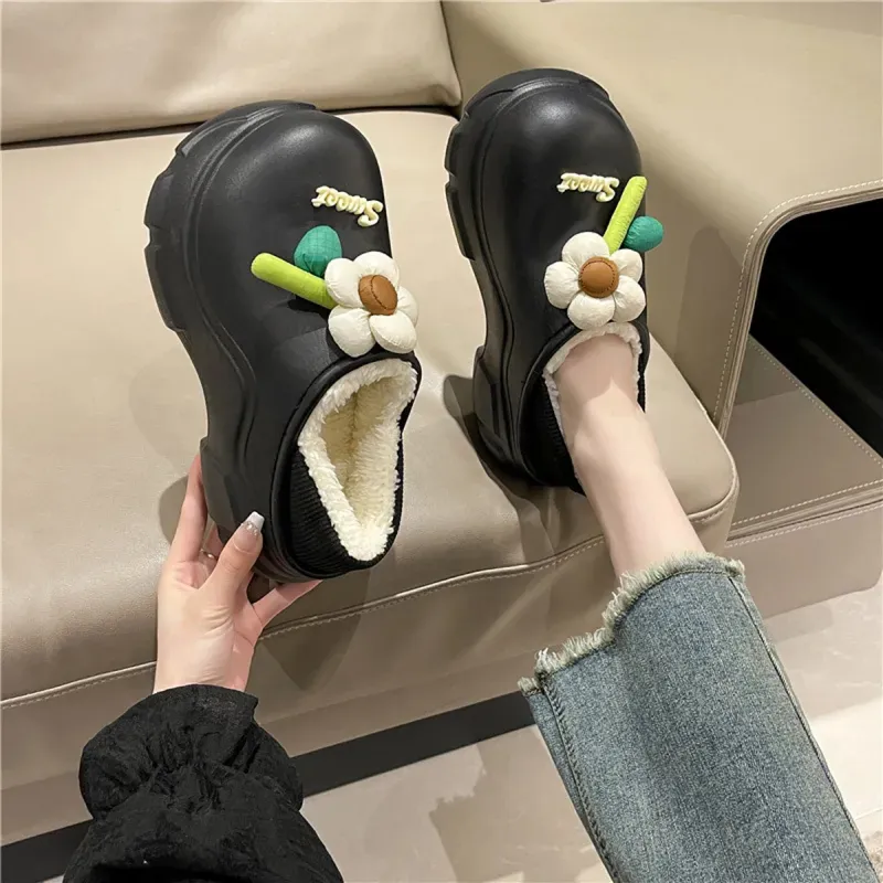MOREMERRY Slippers / Home Slippers-4