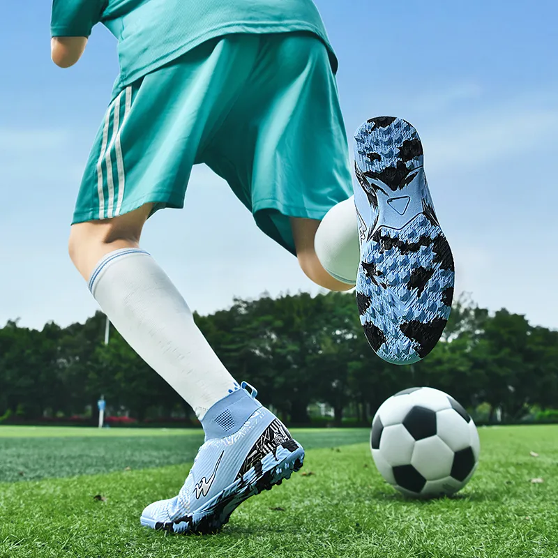 DOUBLE STAR 88 Lightweight Anti Slip Soccer Shoes Unisex Aqua-5