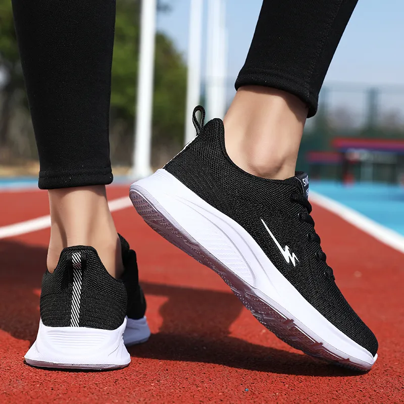 DOUBLE STAR 88 Breathable Lightweight Low Top Running Shoes Women's Black White-1