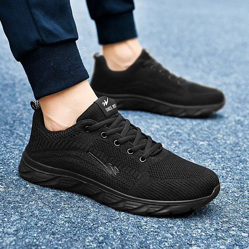 DOUBLE STAR 88 Slip Resistant Cushioning Low Top Running Shoes Men's Black-3