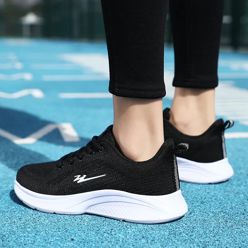 DOUBLE STAR 88 Breathable Lightweight Low Top Running Shoes Women's Black White-4