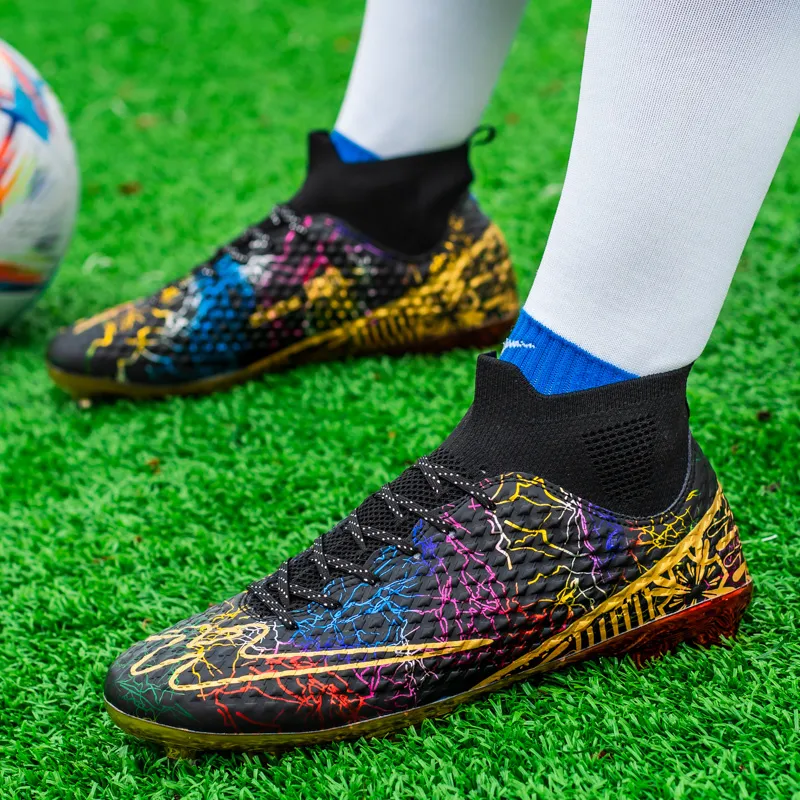 DOUBLE STAR 88 Slip Resistant Cushioning Abrasion Resistant Soccer Shoes Unisex Black-2