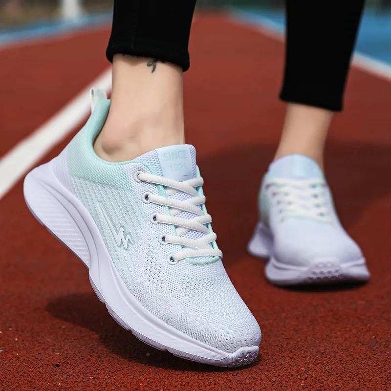 DOUBLE STAR 88 Breathable And Lightweight Low Top Running Shoes Women's Mint Green-1