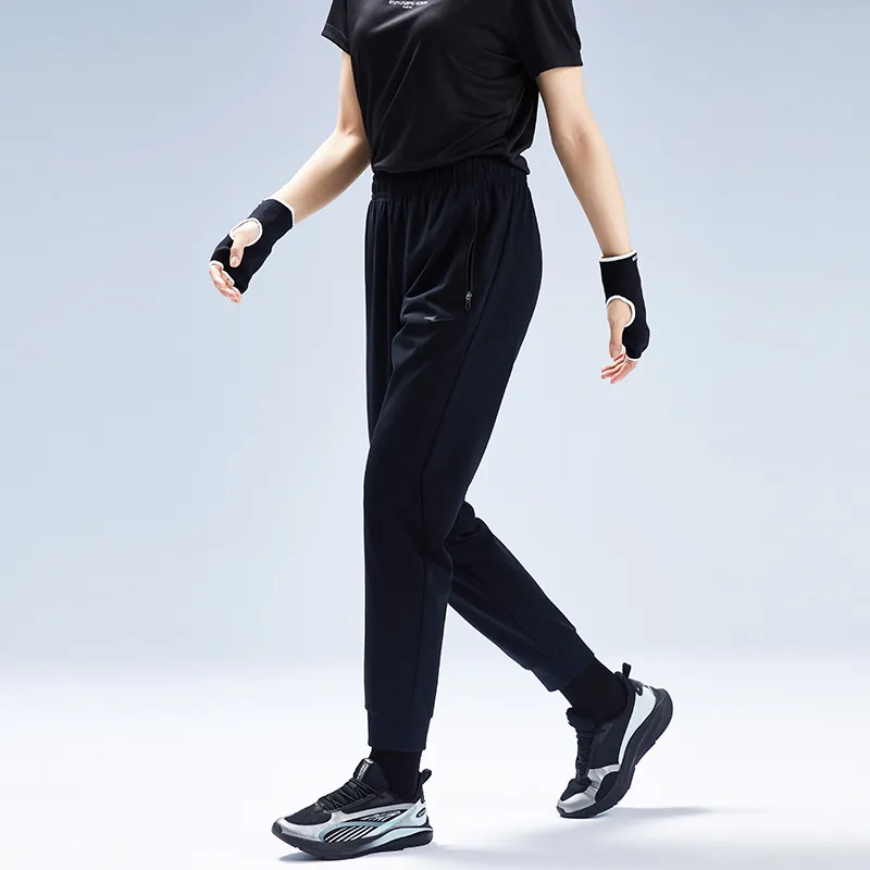 Erke Casual Pants Women's Jet Black-6