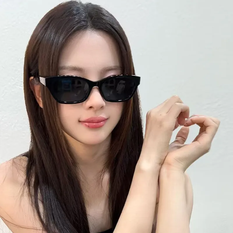 Prsr Plate Frame Cat Eye Sunglasses Unisex-4