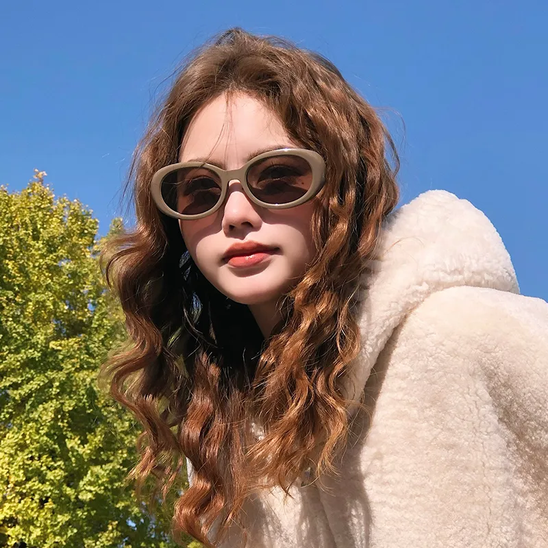 Prsr Plate Frame Oval Sunglasses Unisex-11