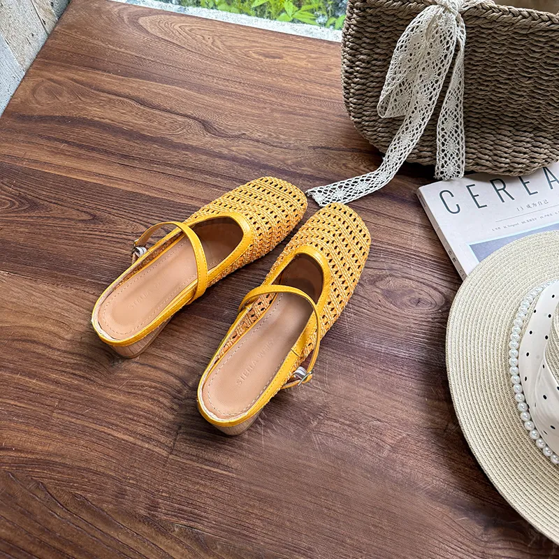 STELLA WEISZ Quick Dry Closed Toe Slippers Women's-9