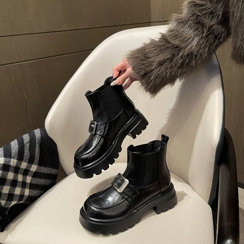 STELLA WEISZ Short Chelsea Boots Women's Black-3