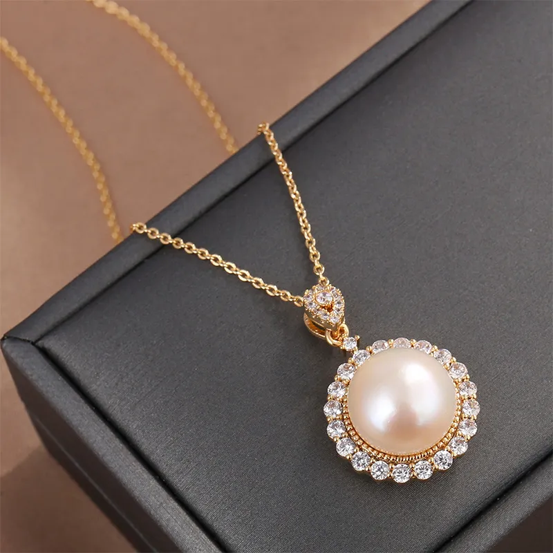 Taste The Color Pearl Necklaces Women's-5