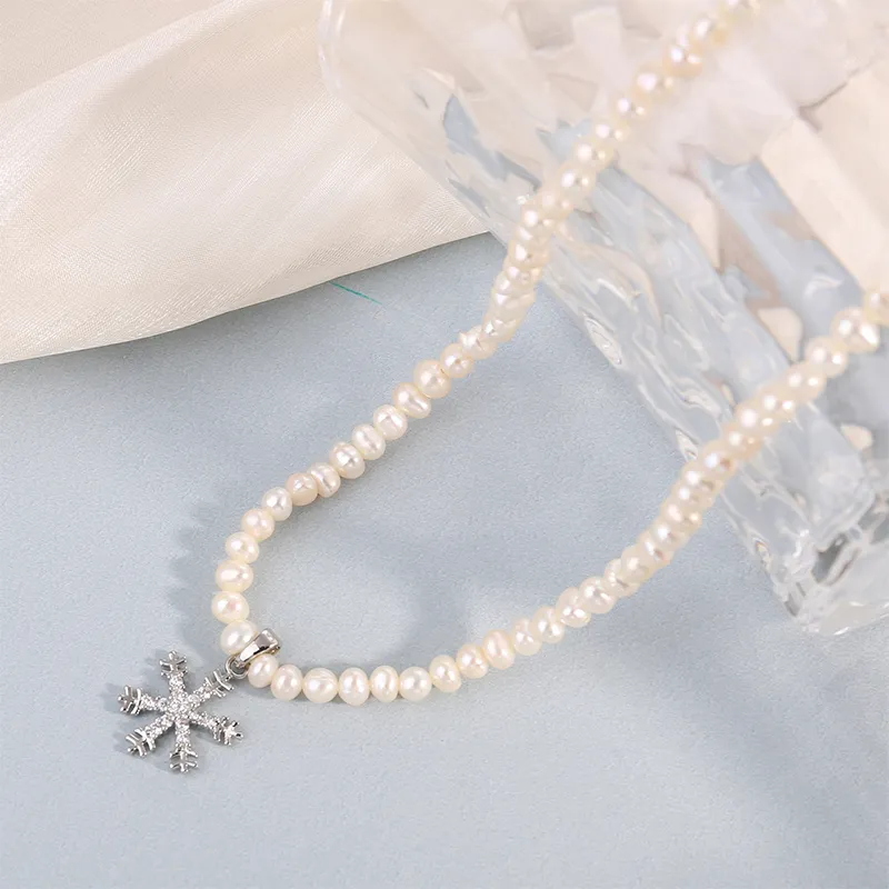 Taste The Color Pearl Necklaces Women's-4