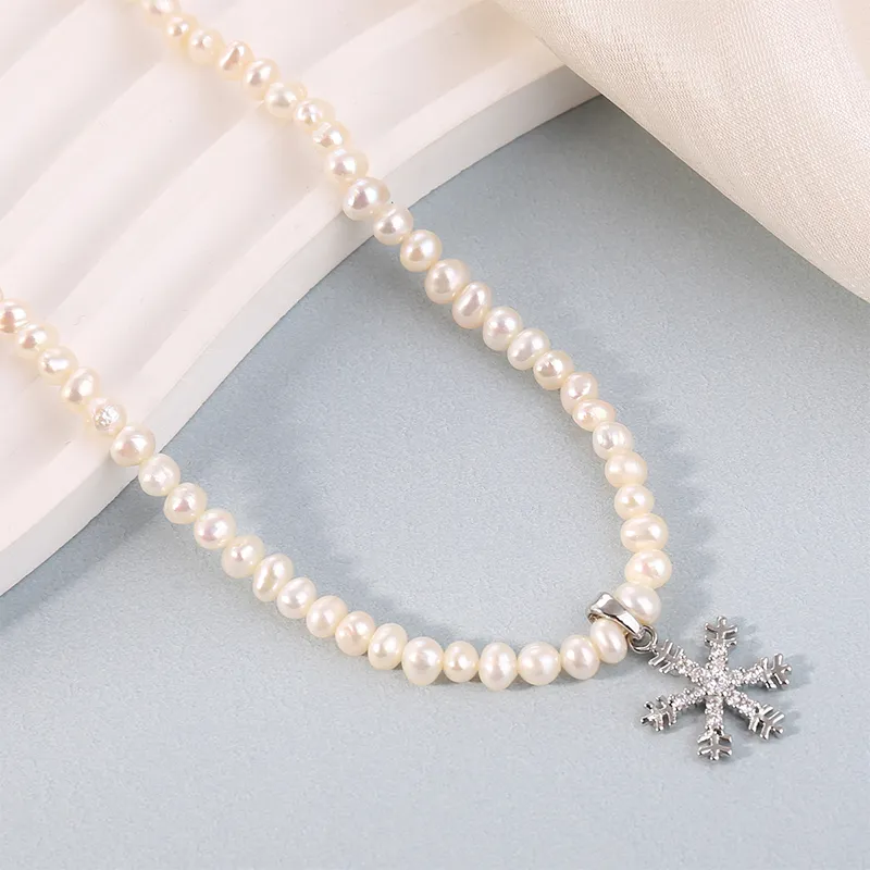 Taste The Color Pearl Necklaces Women's-3