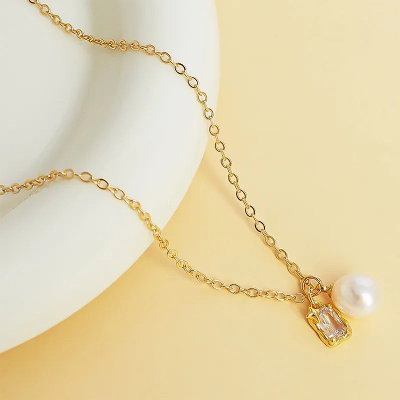 Taste The Color Pearl Necklaces Women's-4