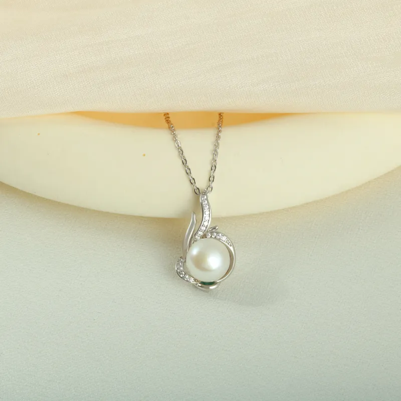 Taste The Color Pearl Necklaces Women's-5