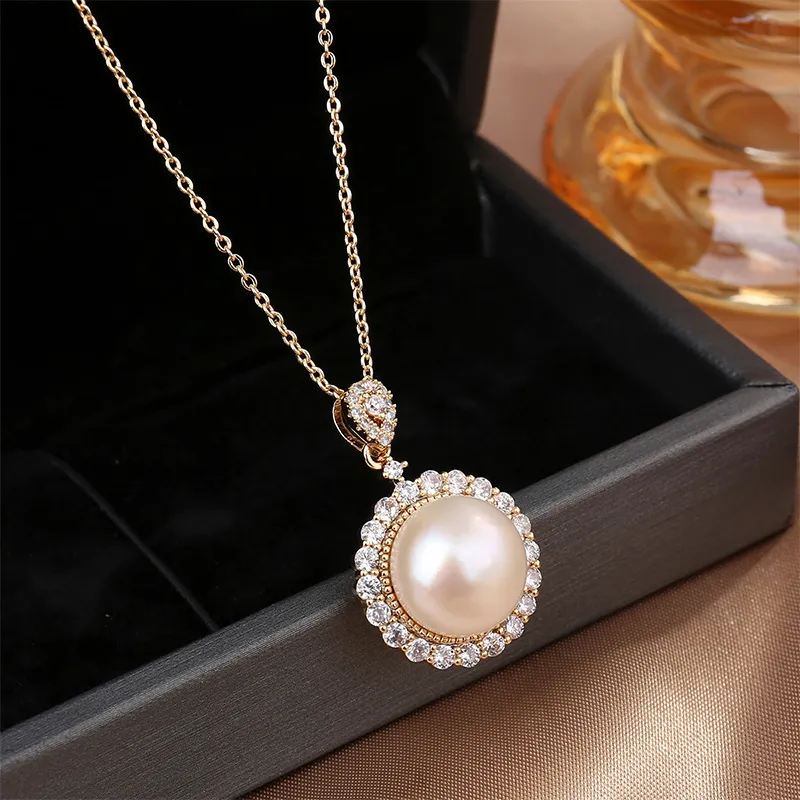 Taste The Color Pearl Necklaces Women's-4