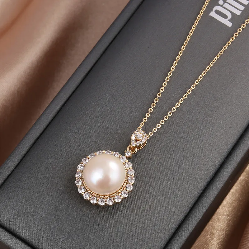 Taste The Color Pearl Necklaces Women's-2