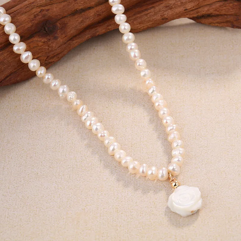 Taste The Color Pearl Necklaces Women's-5