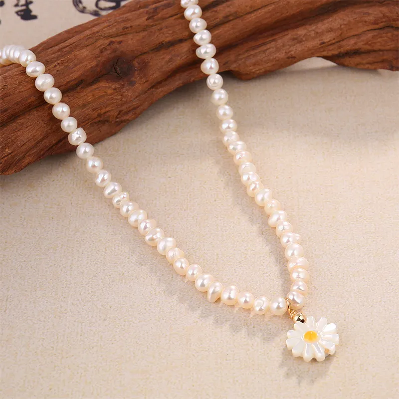 Taste The Color Pearl Necklaces Women's-5