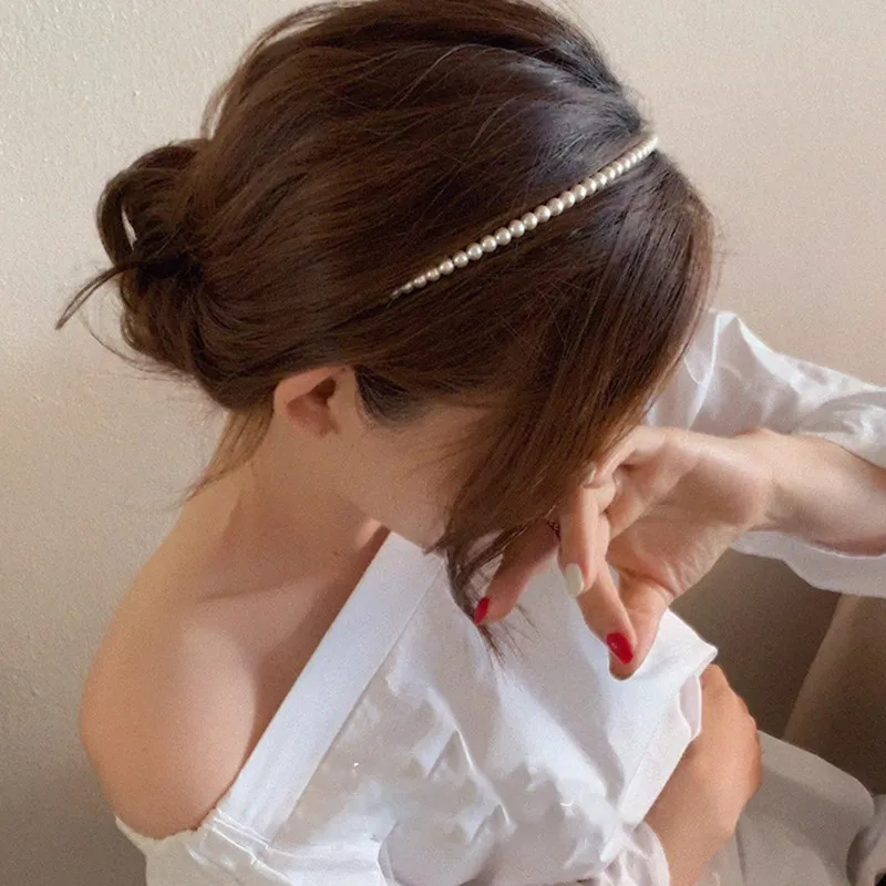 GOODY Plastic Artificial Pearl Headbands Women's-4
