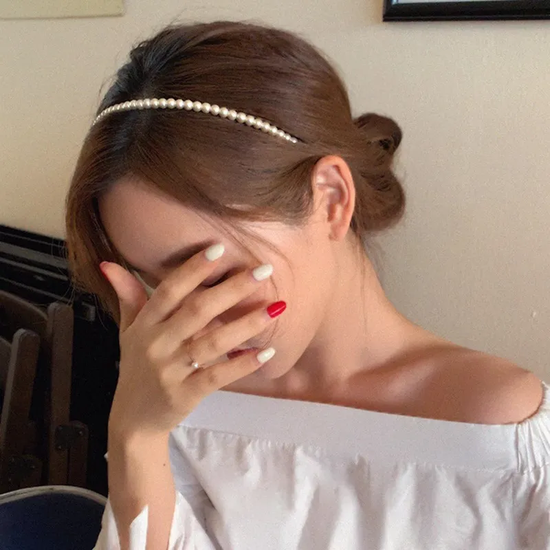 GOODY Plastic Artificial Pearl Headbands Women's-1