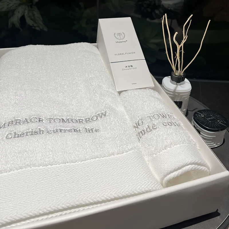 Mapping Bath Towel Three Piece Set Box-1