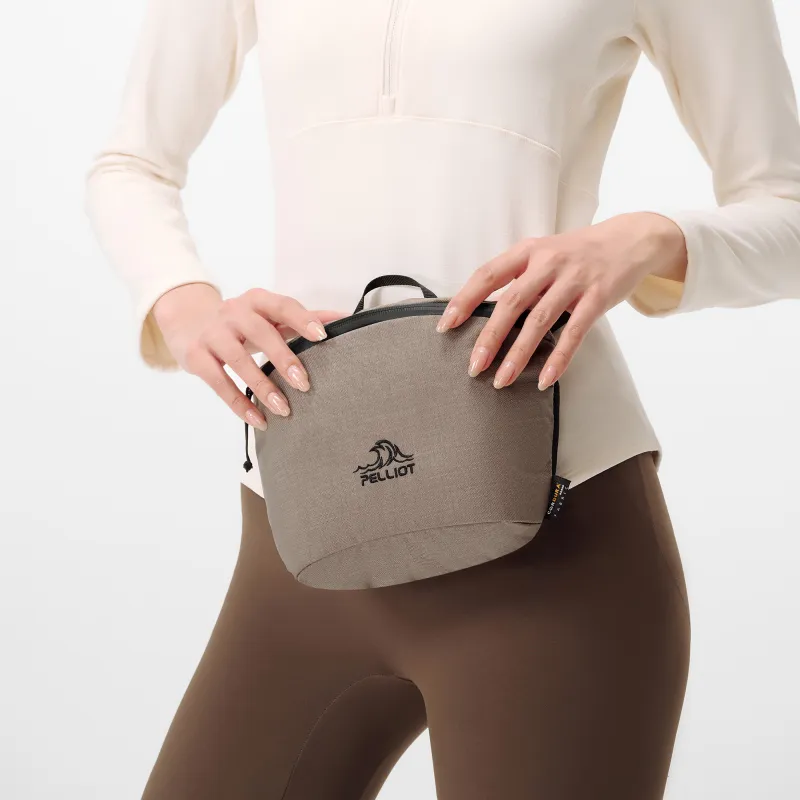 PELLIOT Scratch Resistant Abrasion Resistant Sports Bag, Crossbody Bag Unisex Obsidian Black/Ecru/Golden Palm-10