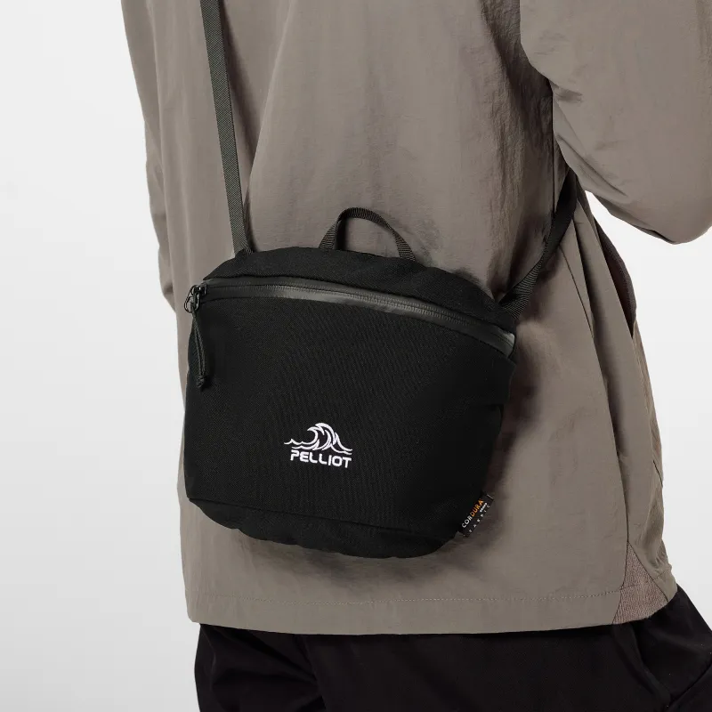 PELLIOT Scratch Resistant Abrasion Resistant Sports Bag, Crossbody Bag Unisex Obsidian Black/Ecru/Golden Palm-1