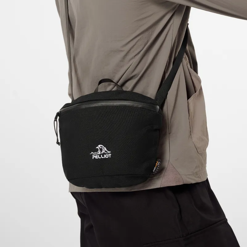 PELLIOT Scratch Resistant Abrasion Resistant Sports Bag, Crossbody Bag Unisex Obsidian Black/Ecru/Golden Palm-3