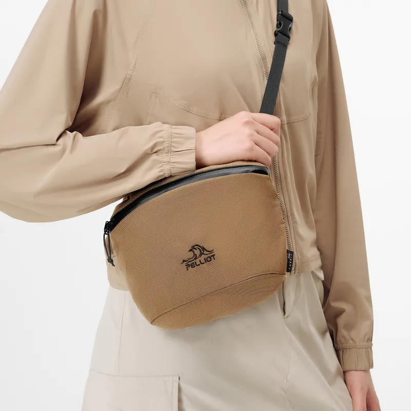 PELLIOT Scratch Resistant Abrasion Resistant Sports Bag, Crossbody Bag Unisex Obsidian Black/Ecru/Golden Palm-14
