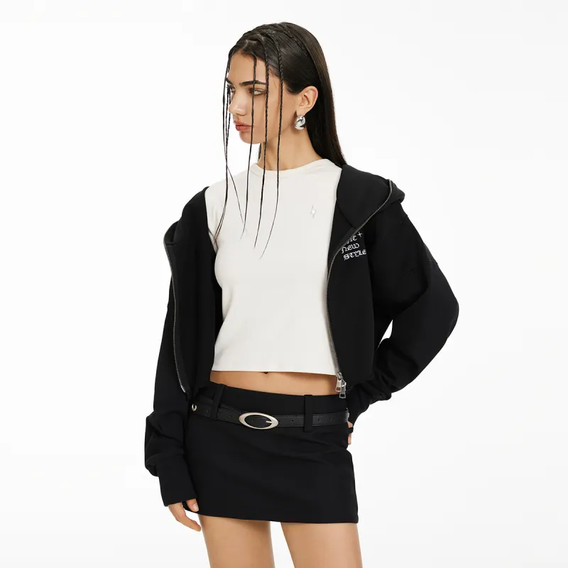 LINCchic Sweatshirts Women's-9