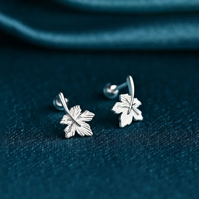 Heart Grass 999 Fine Silver Stud Earrings Women's-1