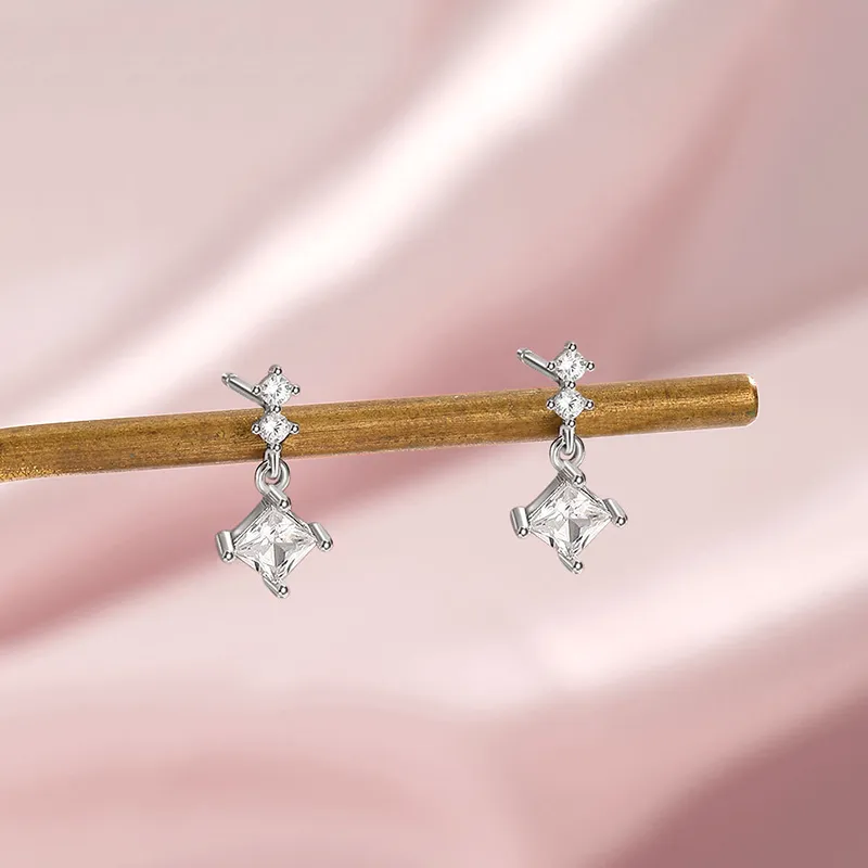 Heart Grass S925 Silver Stud Earrings Women's-1