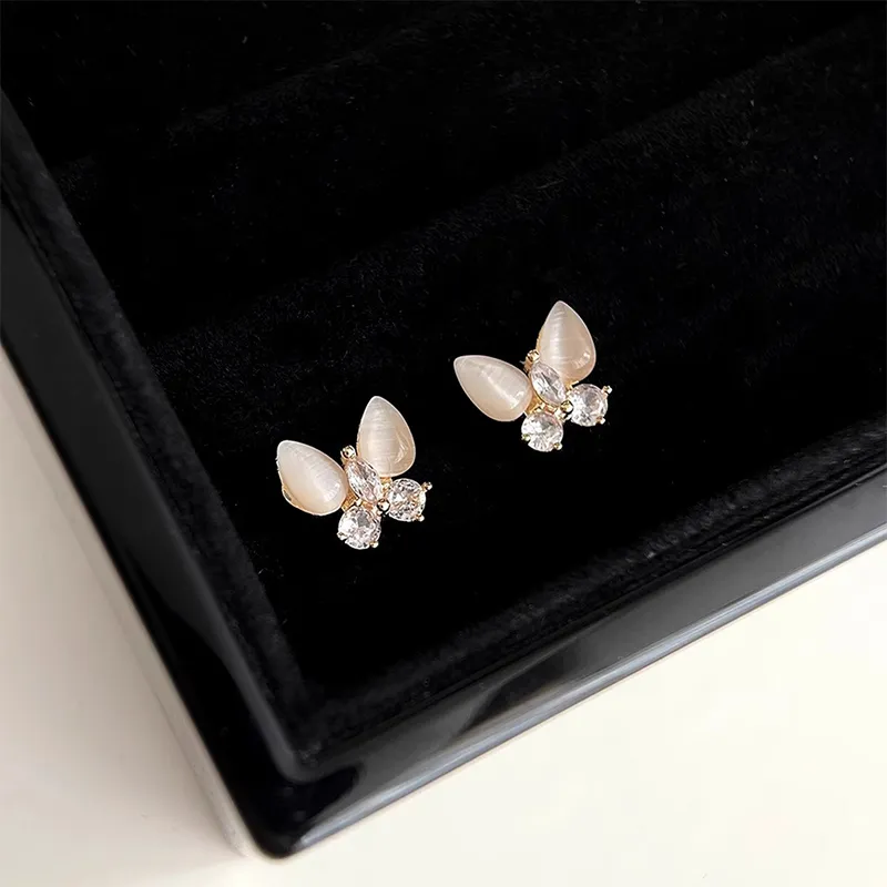 Heart Grass S925 Silver Stud Earrings Women's-2