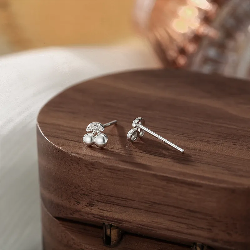 Heart Grass 999 Fine Silver Stud Earrings Women's-2