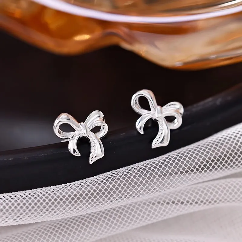Heart Grass 999 Fine Silver Stud Earrings Women's-1