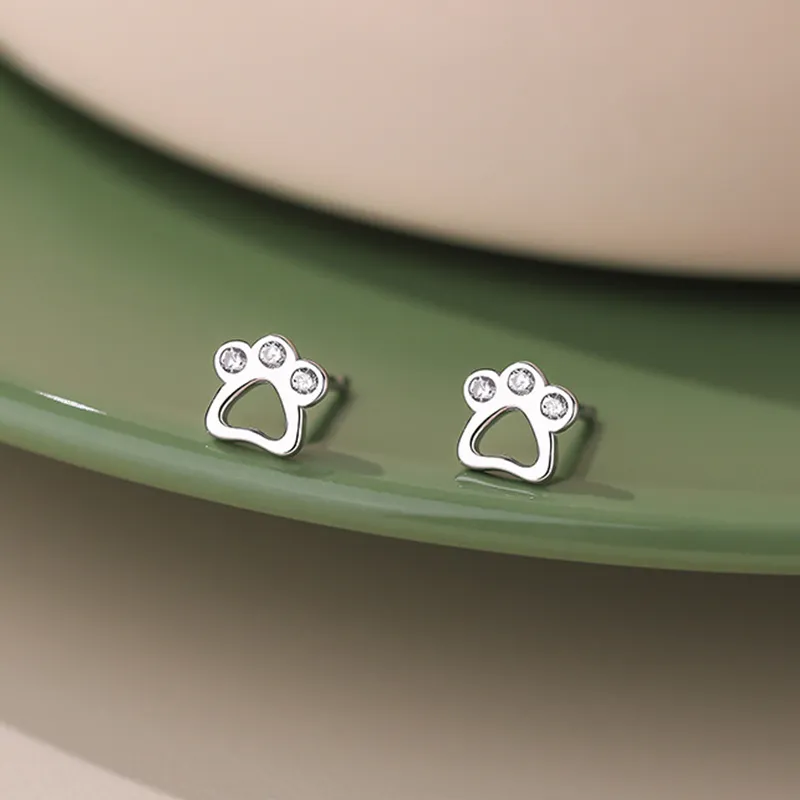Heart Grass 999 Fine Silver Stud Earrings Women's-1