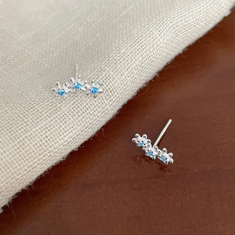 Heart Grass S925 Silver Stud Earrings Women's-2