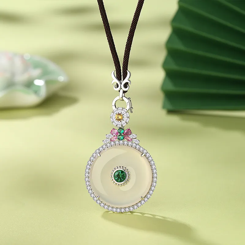 Heart Grass Chalcedony Jade Necklaces Women's-1