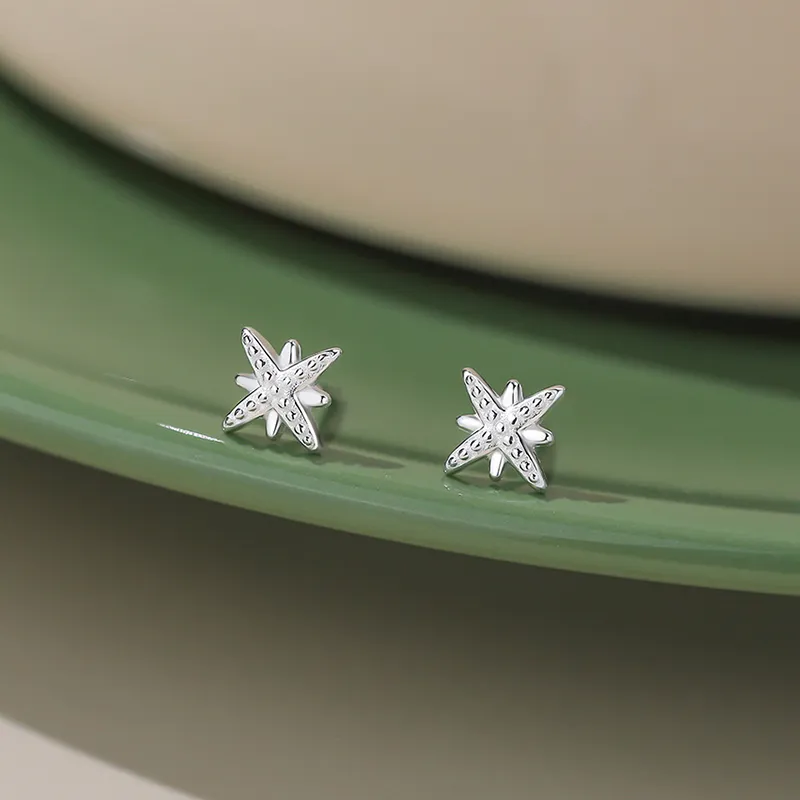 Heart Grass 999 Fine Silver Stud Earrings Women's-1