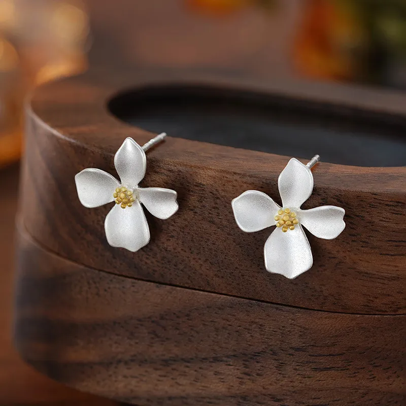 Heart Grass S925 Silver Stud Earrings Women's-1